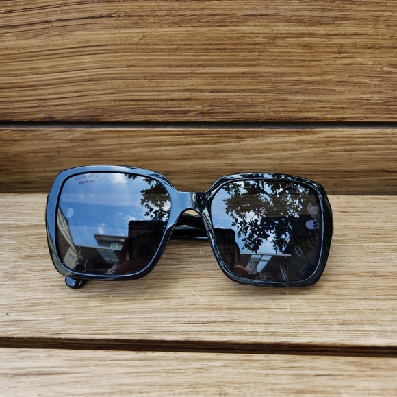 ❌️SOLD❌️Chanel square sunglasses - Picture 3 of 9